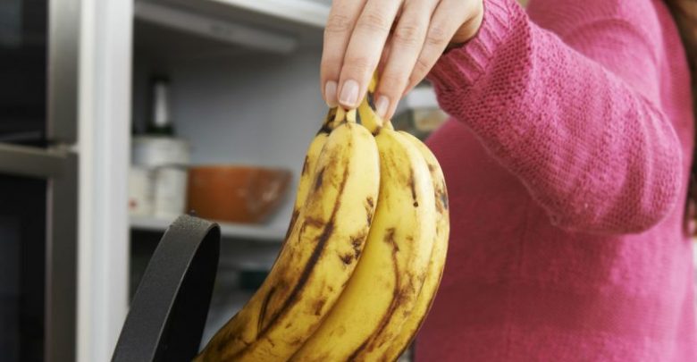 冰箱壞了食物照吃，6歲童排出「綠尿」