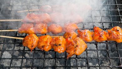 網路盛傳雞屁股、雞頭、雞翅尖含毒素！營養師表示這部位風險最高
