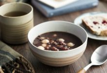 【點心食譜】冬天必吃！鬆軟綿密紅豆紫米粥