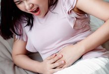 女性有下腹痛、排便不順別輕忽！得確認是否為婦科病變引起？